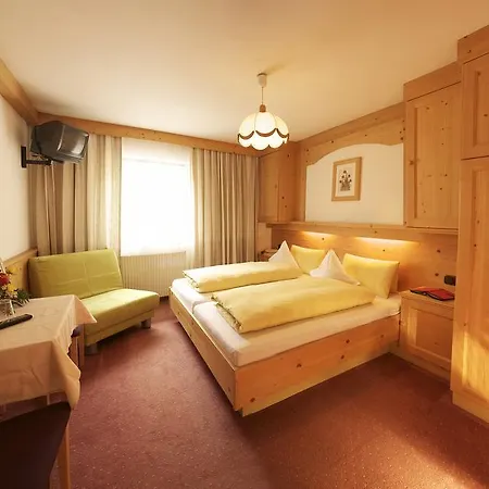 Sonnenheim Bed & Breakfast Sölden