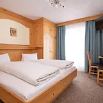 Sonnenheim Bed & Breakfast Sölden