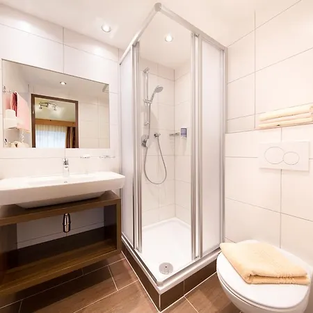 Bed & Breakfast Sonnenheim 3*